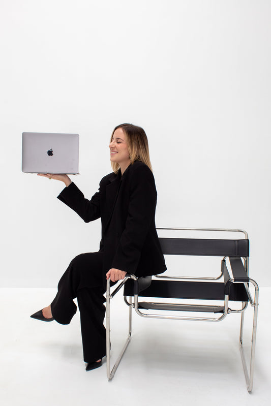 The Power of Visual Storytelling: Why Your Brand Needs a Professional Content Creation Strategy